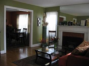 4th image of 1633 Richmond Dr