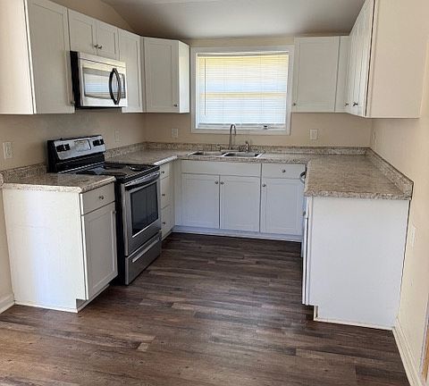 2nd image of 143 Turlington Dr
