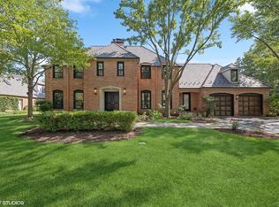 361 S Basswood Rd, Lake Forest, IL 60045