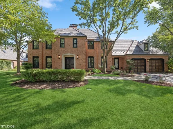 361 S Basswood Rd, Lake Forest, IL 60045