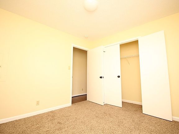 5th image of 843 Princeton Cir