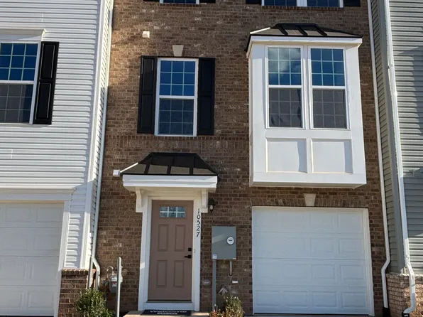 10527 Encore Dr, Manassas, VA 20109