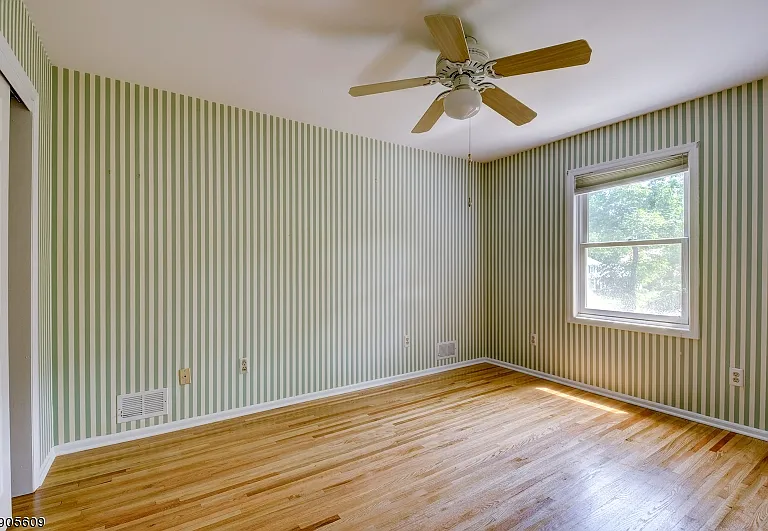 18 Strawberry Ln — Photo 17