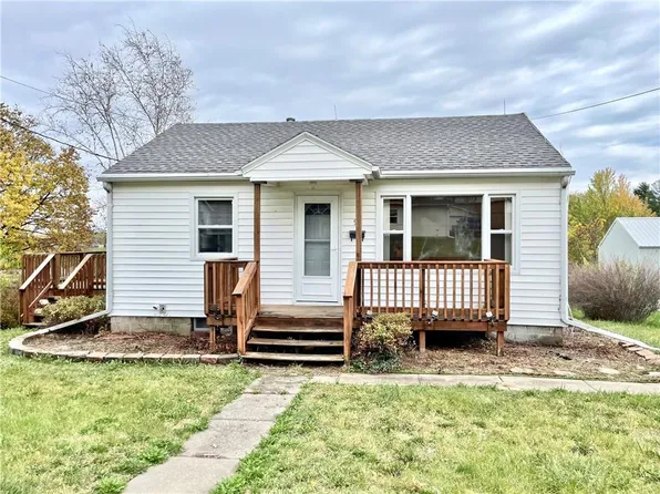 941 S Market St, Maryville, MO 64468