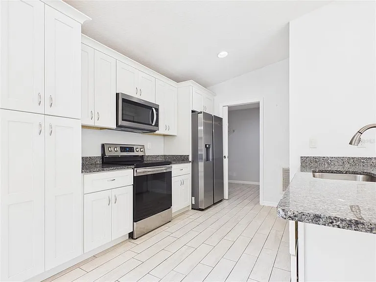 4309 SW 143rd Lane Rd — Photo 8