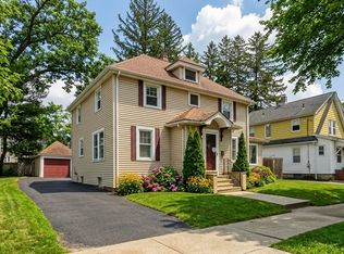 44 Meredith St, Springfield, MA 01108