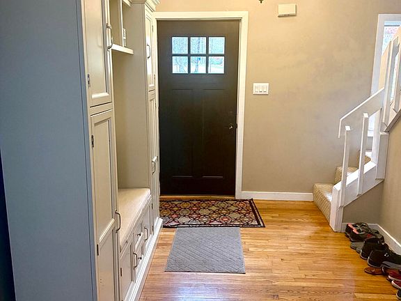 2nd image of 110 Buck Ridge Ln
