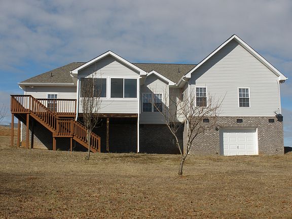 3rd image of 266 Jessie Ln