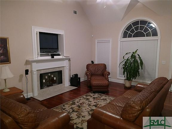 5th image of 741 Southbridge Blvd