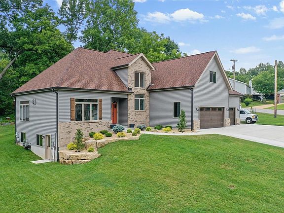 2nd image of 4459 Lilacridge Ln