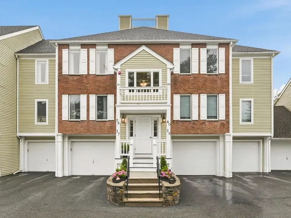 37 Constitution Ln #39, Danvers, MA 01923