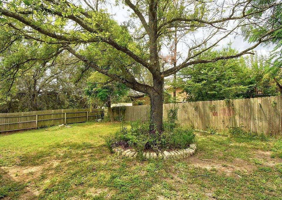 1st image of 20310 Highland Lake Dr