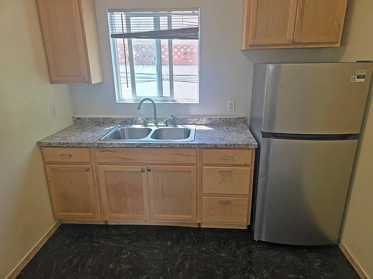 13801 S Vermont Ave #M11 — Photo 1