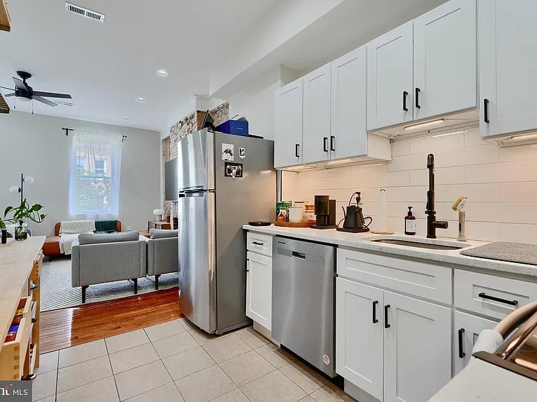 1719 Guilford Ave #2 — Photo 9