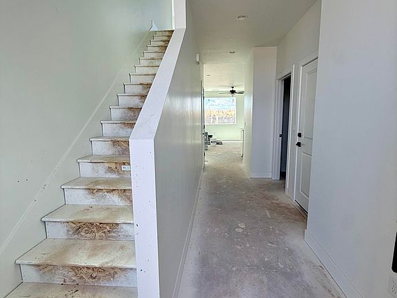 2nd image of 2678 E Suniva Way