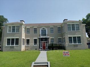 322 College St APT D, Shreveport, LA 71104