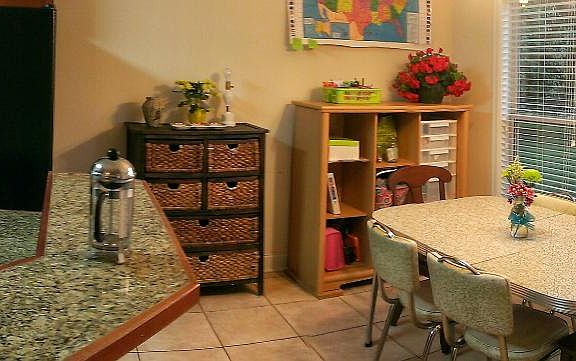 Breakfast area