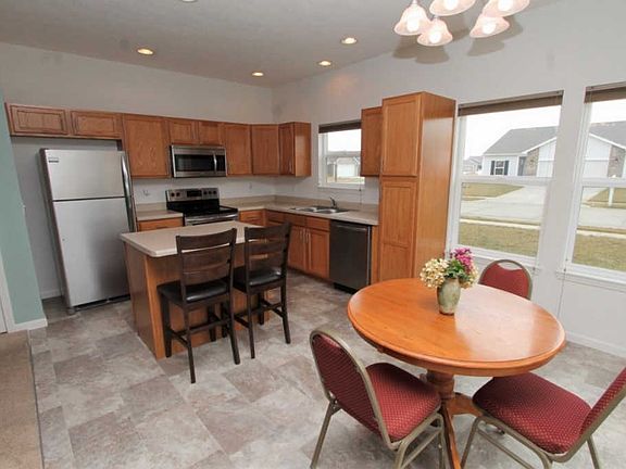 5th image of 3218 Osborne Dr