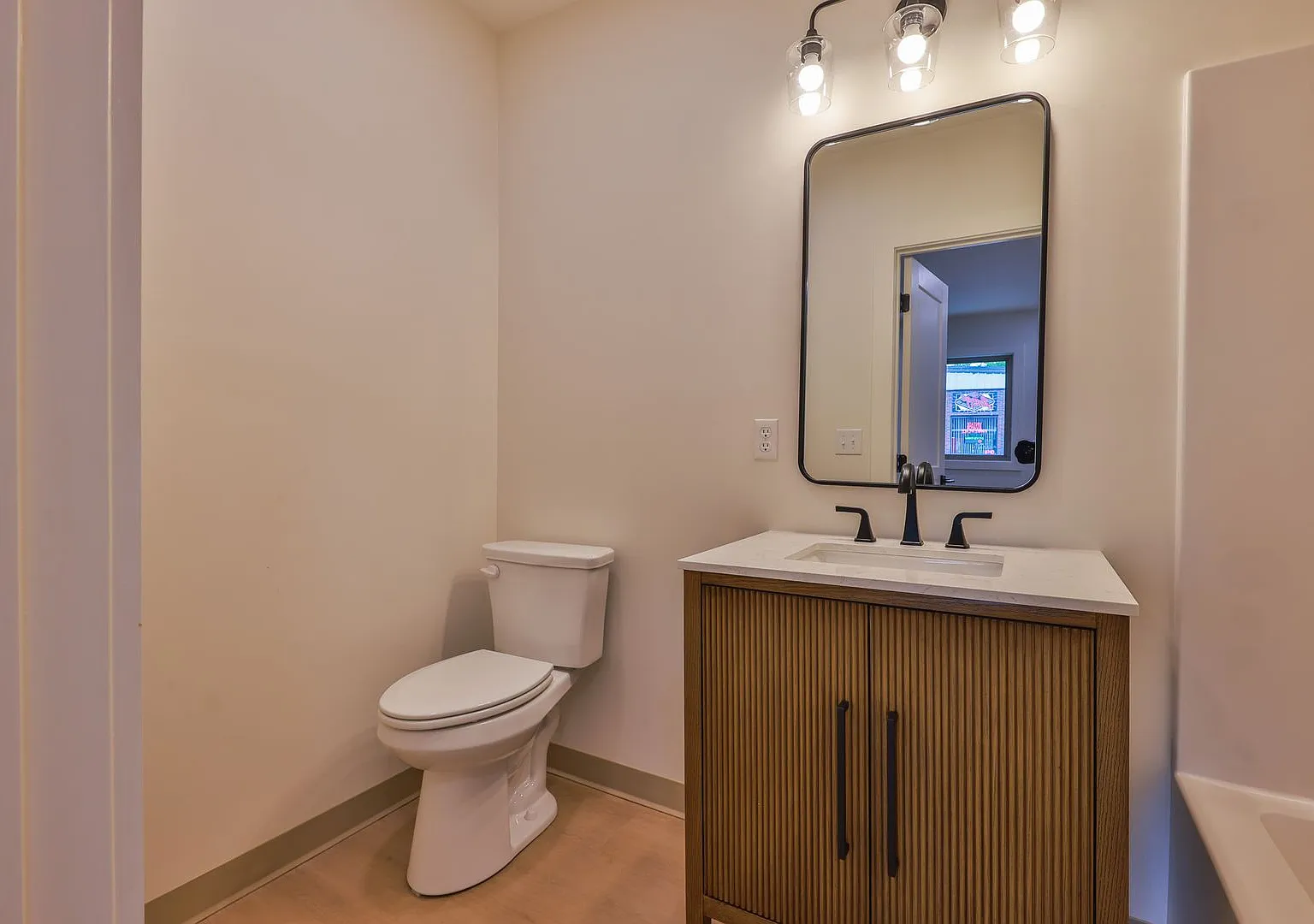 The Haven | All Utilities Included — Photo 4