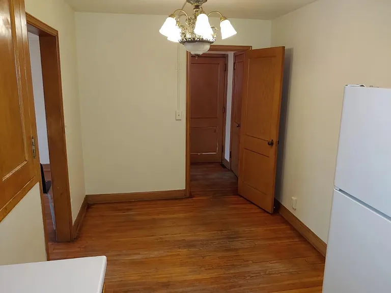 1625 Sherburne Ave #7 — Photo 3