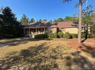 878 Foxcroft Dr, Fayetteville, NC 28311