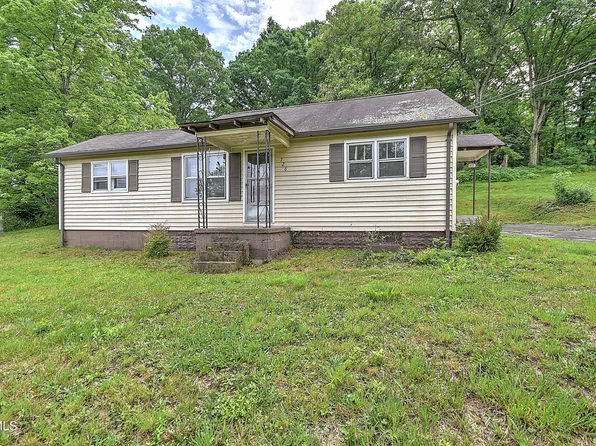 726 Hammond Ave, Mt Carmel, TN 37645