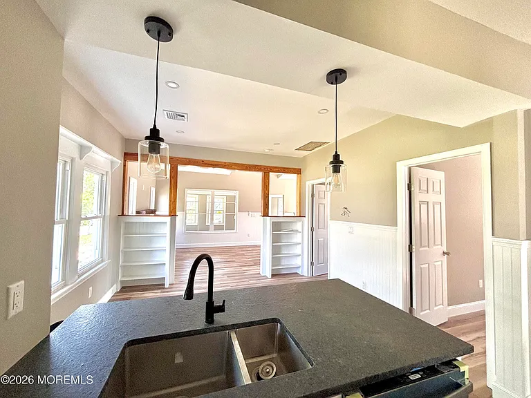 408 Forepeak Ave — Photo 16