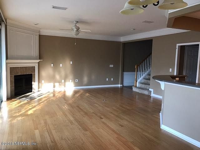1st image of 11105 Castlemain Cir W