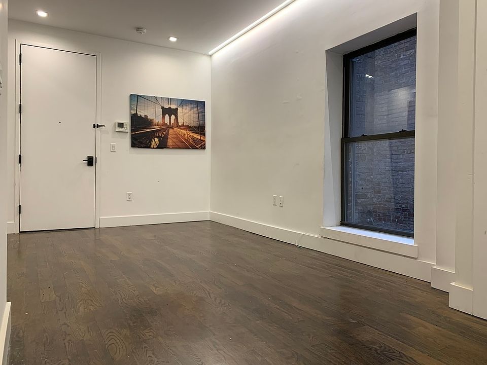 1st image of 411 Suydam St APT 2R