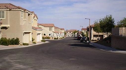 4th image of 12012 Hathaway Pines Ln
