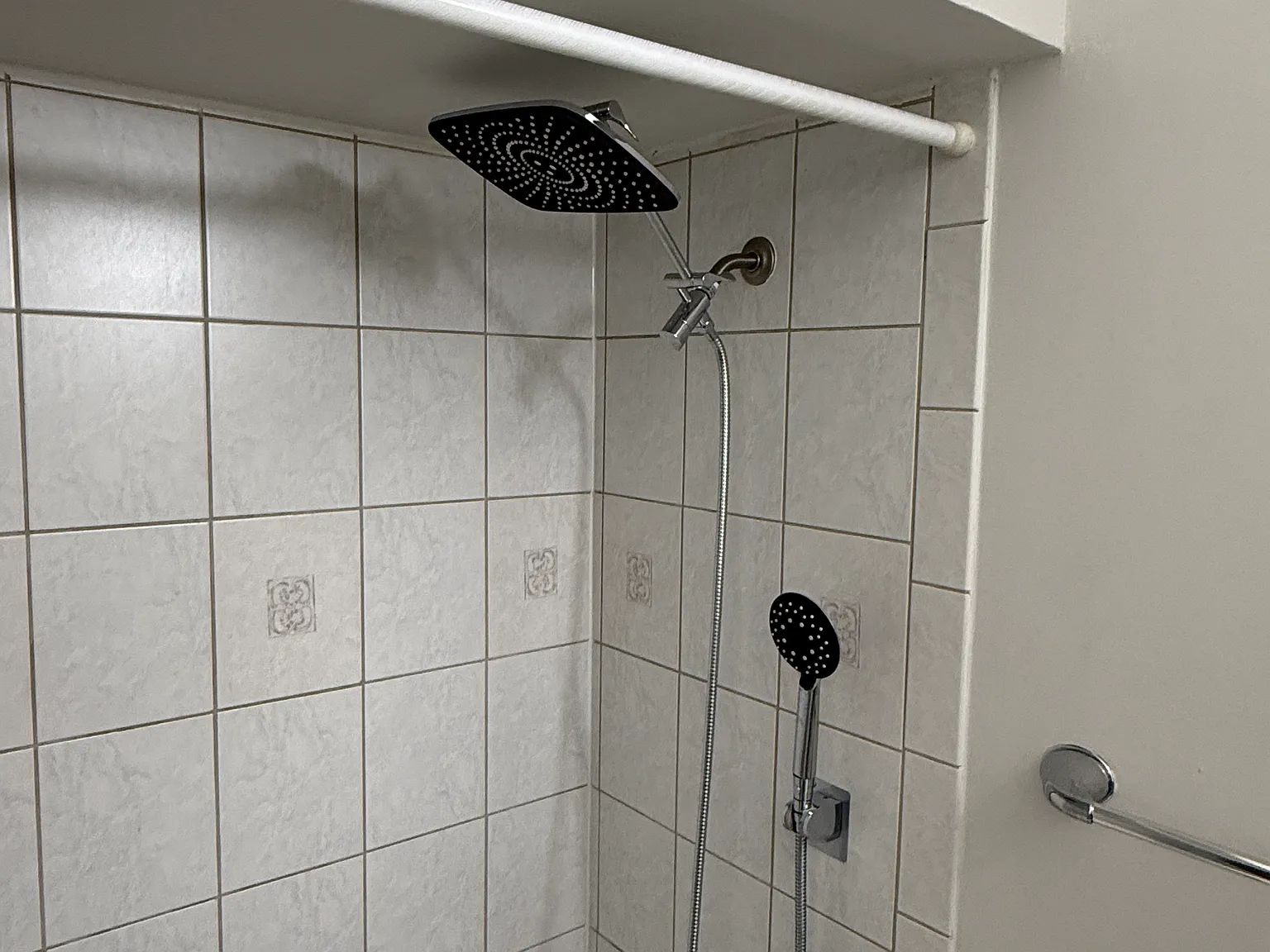 3 bed, $2,750 — Photo 2
