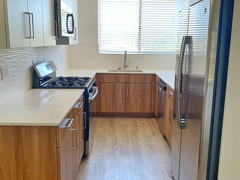 1770 Evergreen St #10 — Photo 7