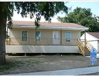 1st image of 116 Julia Dr
