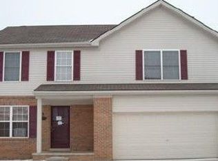 13384 Country Walk Ct, Belleville, MI 48111