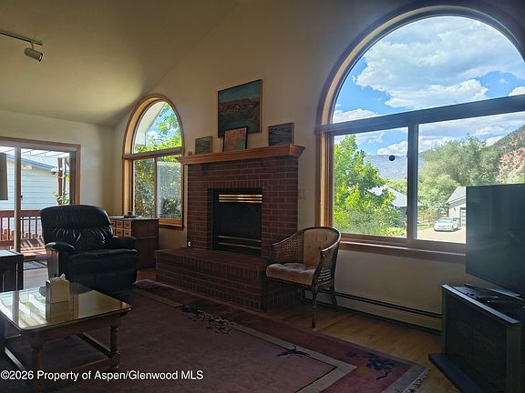2nd image of 1036 Park West Dr