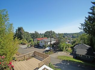 6015 33rd Ave S, Seattle, WA 98118