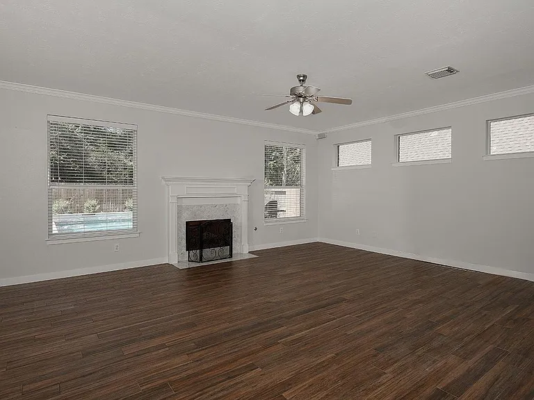 23 Shellbark Pl — Photo 9