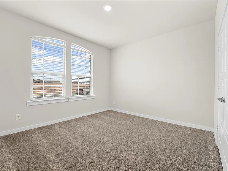 2107 Fortune Dr — Photo 18