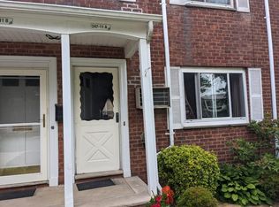 247-21 77th Cres #B, Bellerose, NY 11426