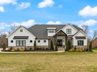 3001 Oak Run Ct, Crestwood, KY 40014