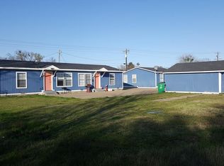 109 Kelly Ln, Seven Points, TX 75143
