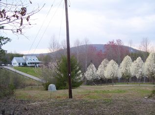 4353 Rocky Springs Rd, Hiddenite, NC 28636