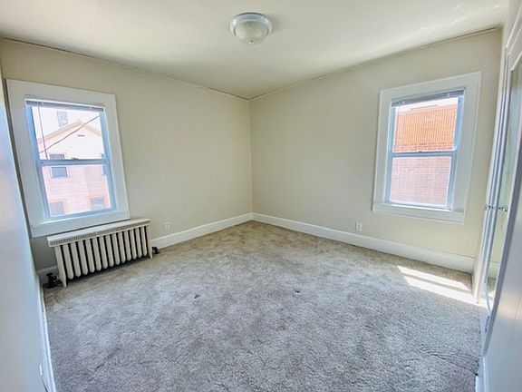 5th image of 215-217 S Monroe Ave #4
