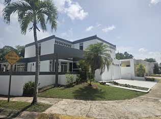 258 Calle Jumacao, Carolina, PR 00987