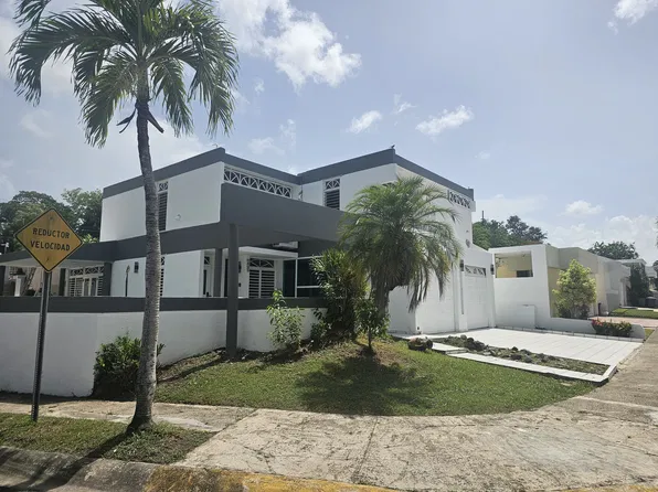 258 Calle Jumacao, Carolina, PR 00987
