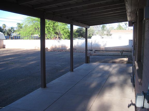 4th image of 2561 E Monte Vista Dr