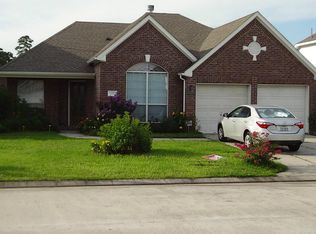 443 Pinewood Ridge Dr, Spring, TX 77386