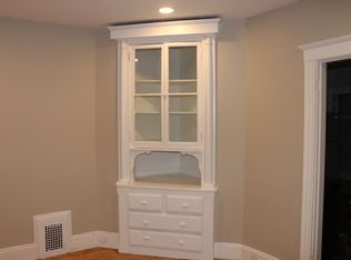 35 Sydney St, Medford, MA 02155