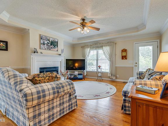 5th image of 4208 Nickleby Ct