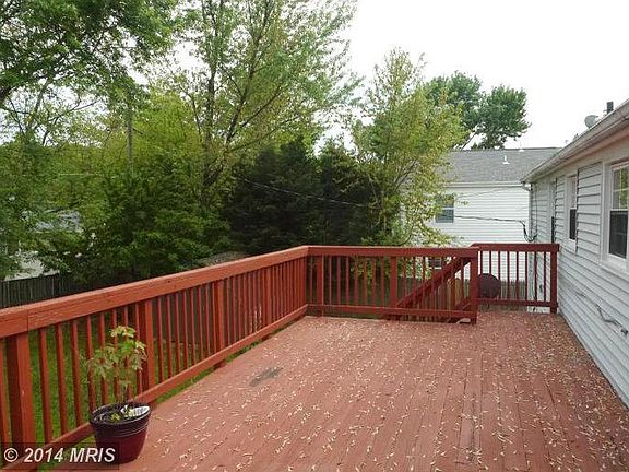 3rd image of 4225 Minstrell Ln